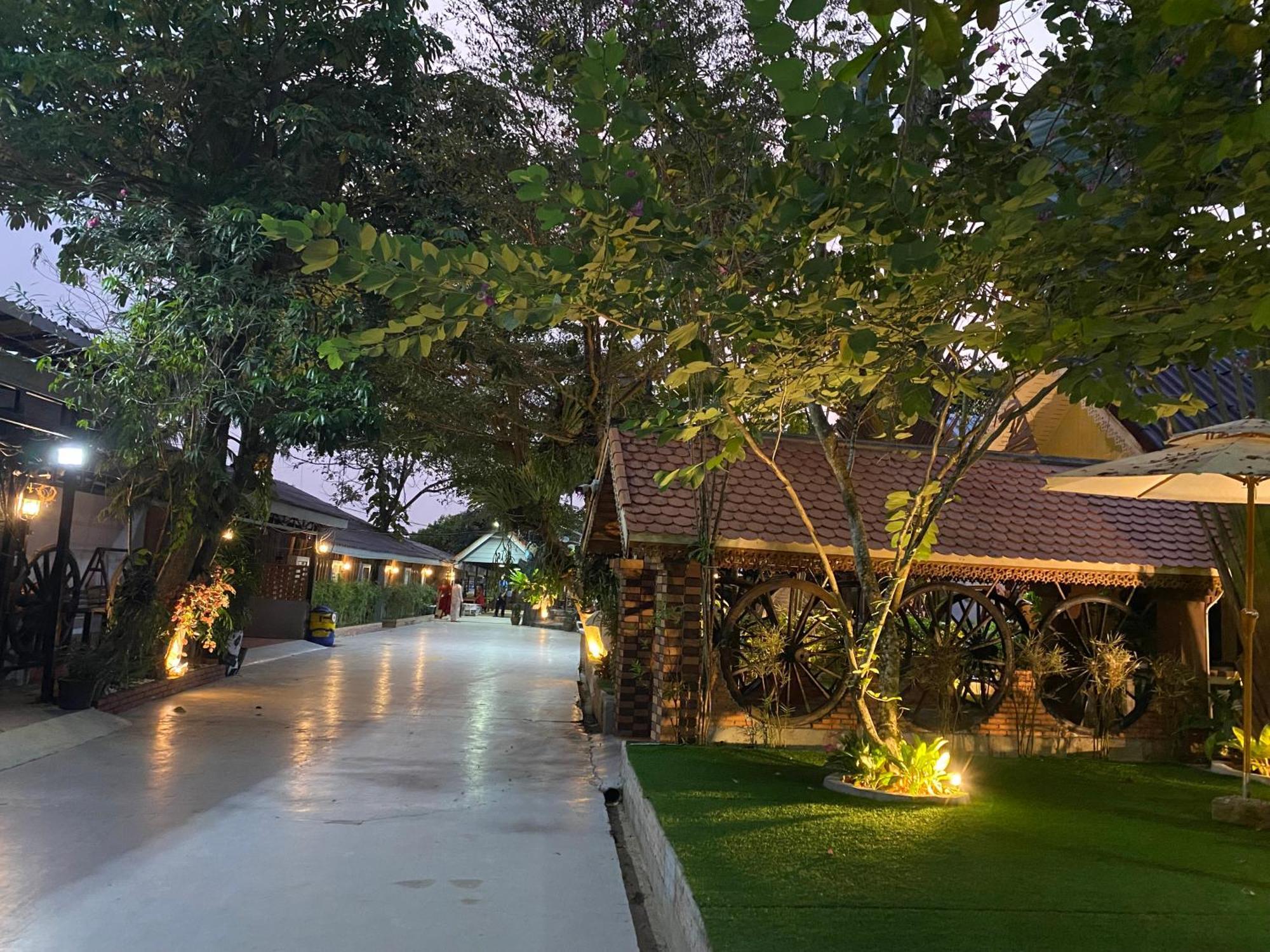 Sareth Resort Krŏng Kaôh Kŏng Eksteriør billede